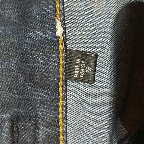 🖤SOLD🖤Guess Skinny Jeans - Picture 5 of 5